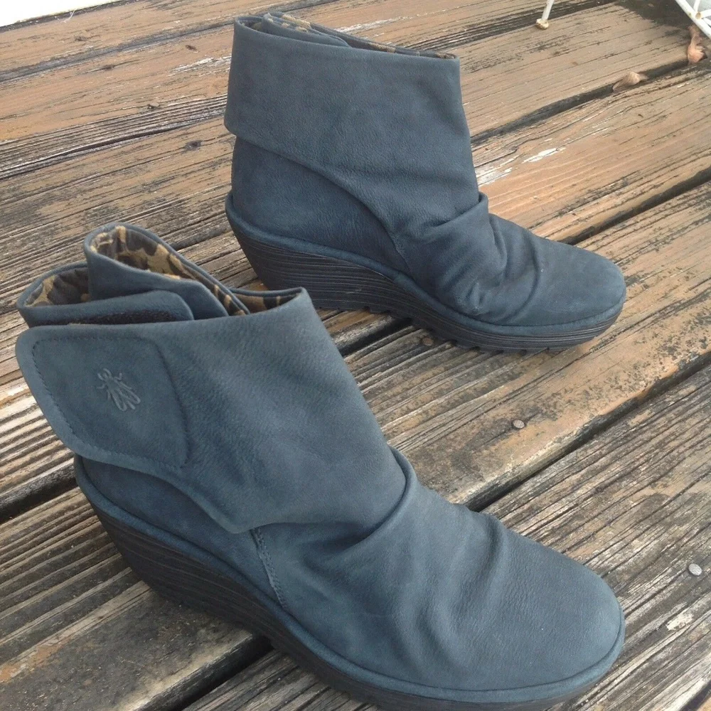 Fly London Green Brown Suede Ankle Lace Boots Booties Sz 7.5 8 EU 38 Wedge Shoes